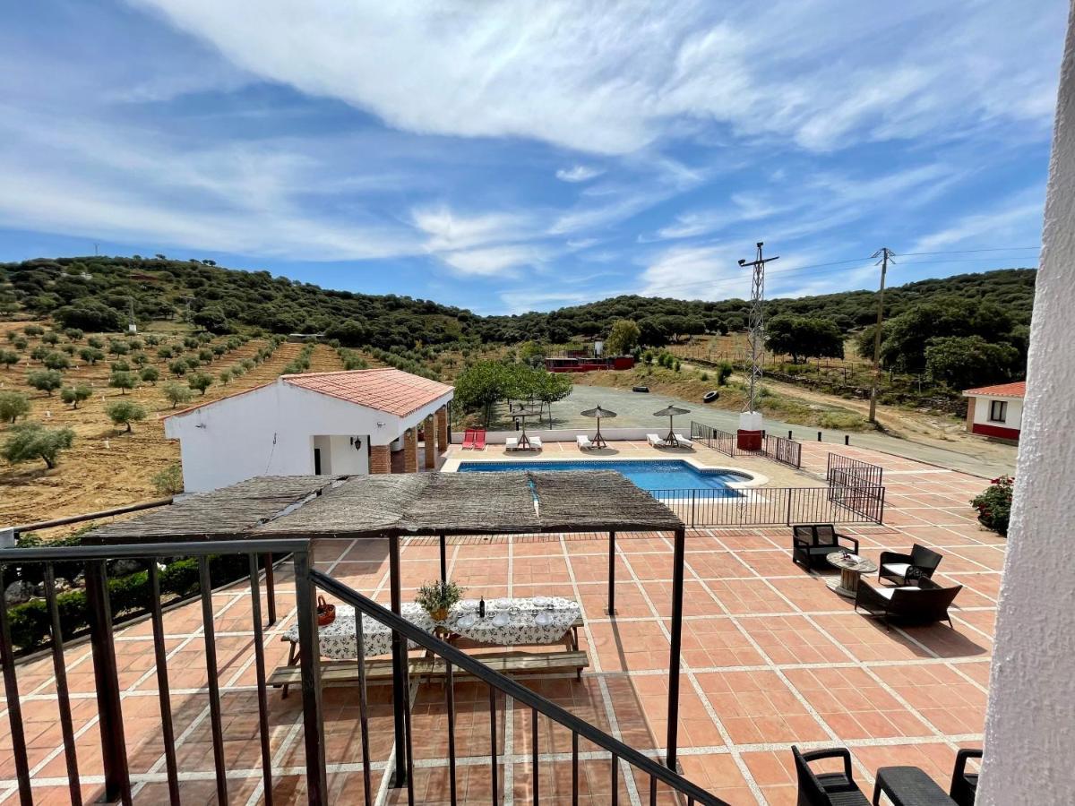 아르키도나 Santa Marta Complejo Rural Con Pista De Padel 게스트하우스 외부 사진